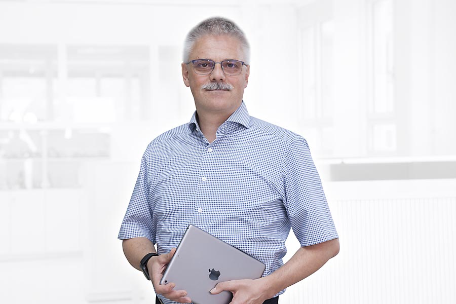 Thomas Roscher Gebr. SAACKE GmbH & Co. KG